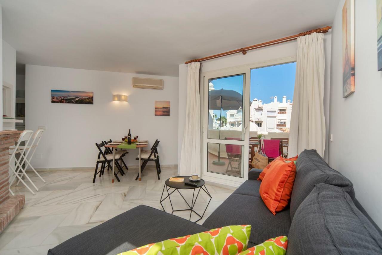 Happy Puerto Marina Apartamento Benalmádena Exterior foto