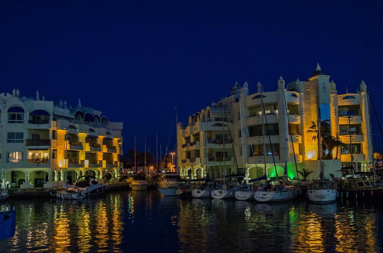 Happy Puerto Marina Apartamento Benalmádena Exterior foto