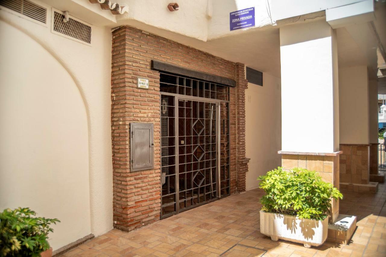 Happy Puerto Marina Apartamento Benalmádena Exterior foto