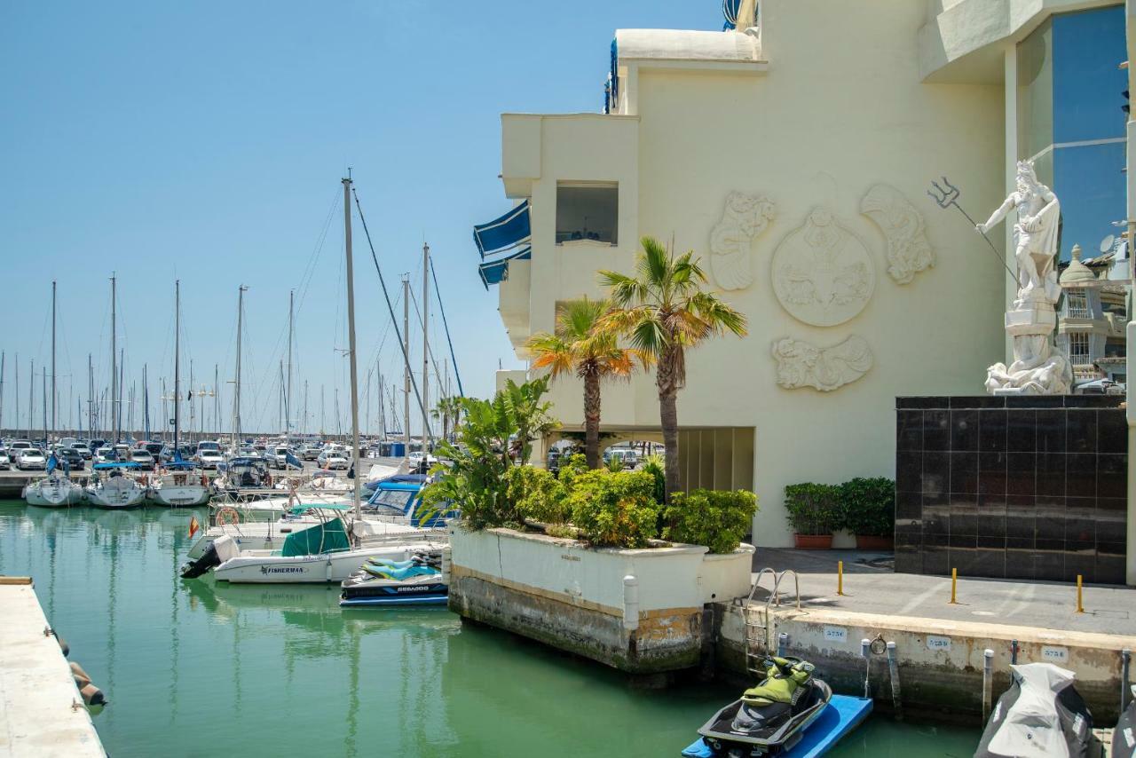 Happy Puerto Marina Apartamento Benalmádena Exterior foto
